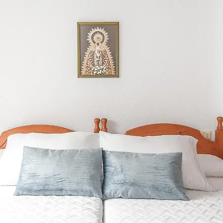 Beautiful In With Kitchenette *
